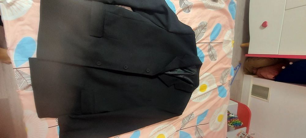 Sacou pt bărbați elegant negru mărime 52 stare impecabila