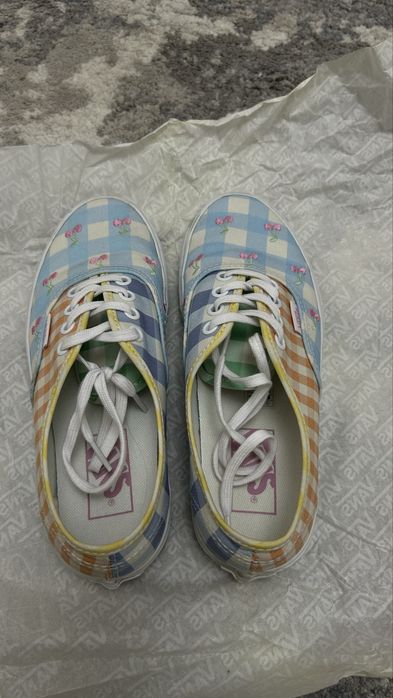 Продам кеды Vans