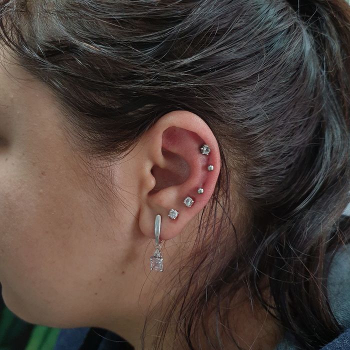 Пирсинг и проколы