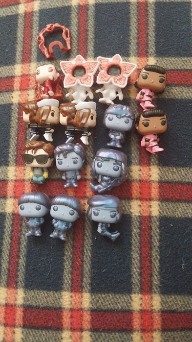 Продам фигурки осд