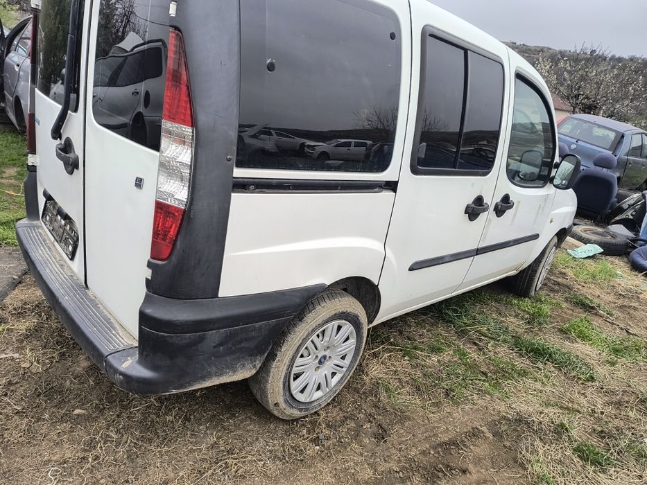 Фиат Добло 1.9 жтд на части