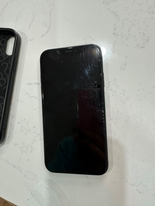 iphone xr память 128гб