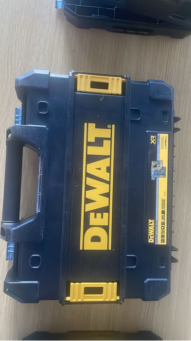 Кейс DeWalt новые