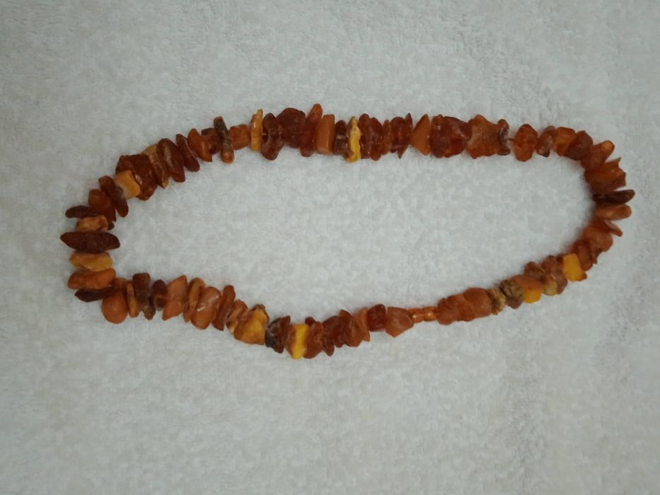 Продаются бусы янтарные натуральные цена договорная