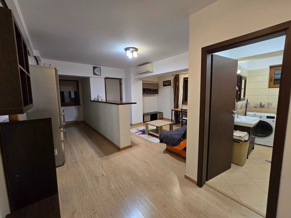 Inchiriere apartament 2 camere cu centrală - 54 mp utili + balcon 6 mp