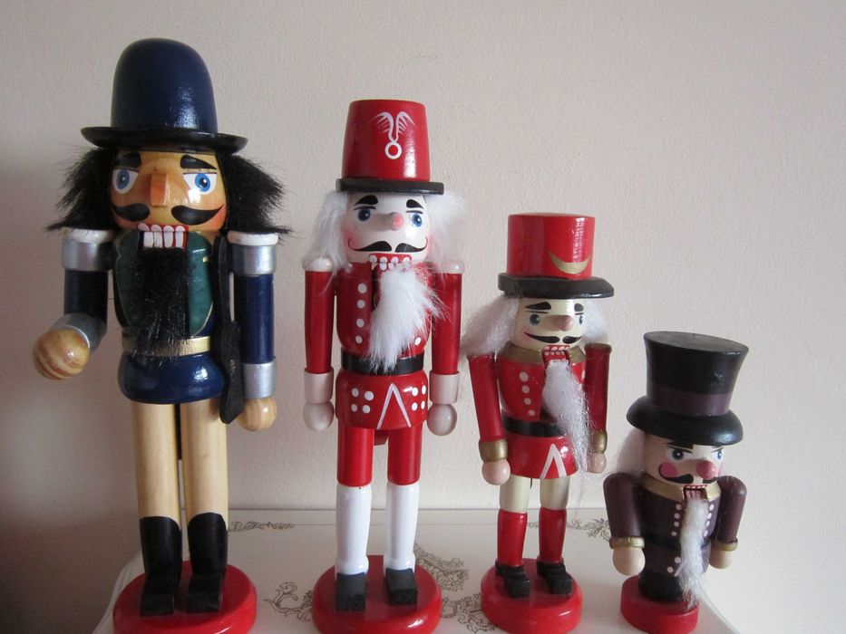 cadou Craciun Spargator de nuci Soldati superbi lemn 1960-1980 Germany