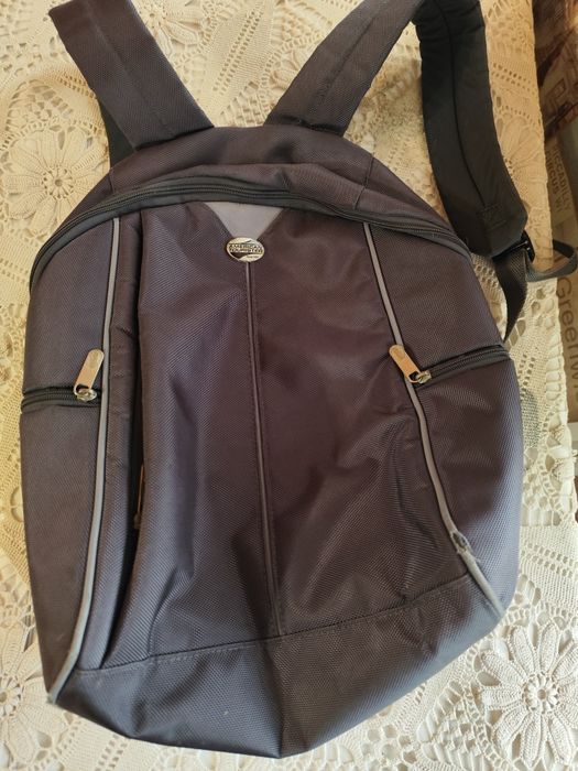 Сакове и раници за път изгодно