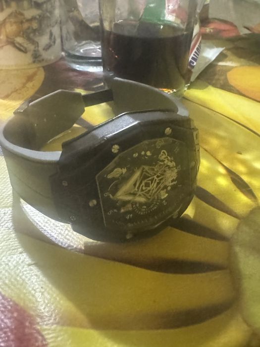 Часовник HUBLOT топ часовник