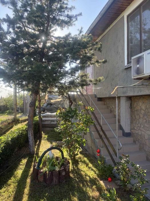 Къща/Вила в гр.Хисаря Воден камък