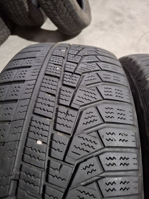 2 Anvelopele de iarnă 205 60 r16 Hankook