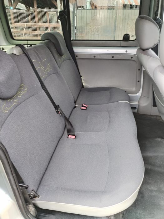 Vând Renault Kango 1,2 benzina