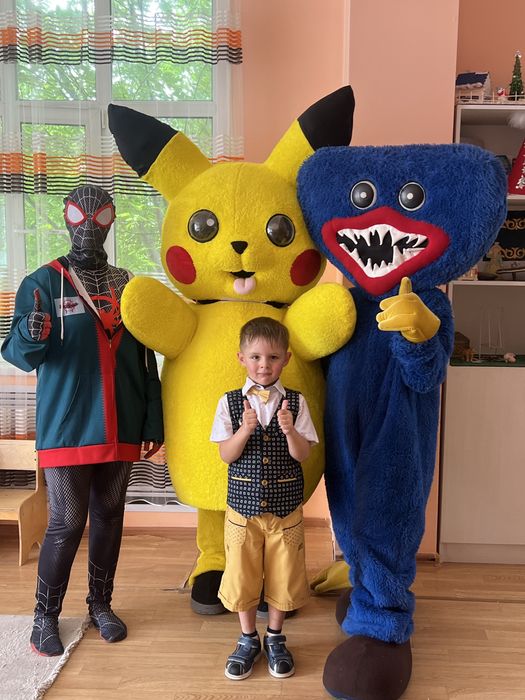 Ростовая кукла пикачу