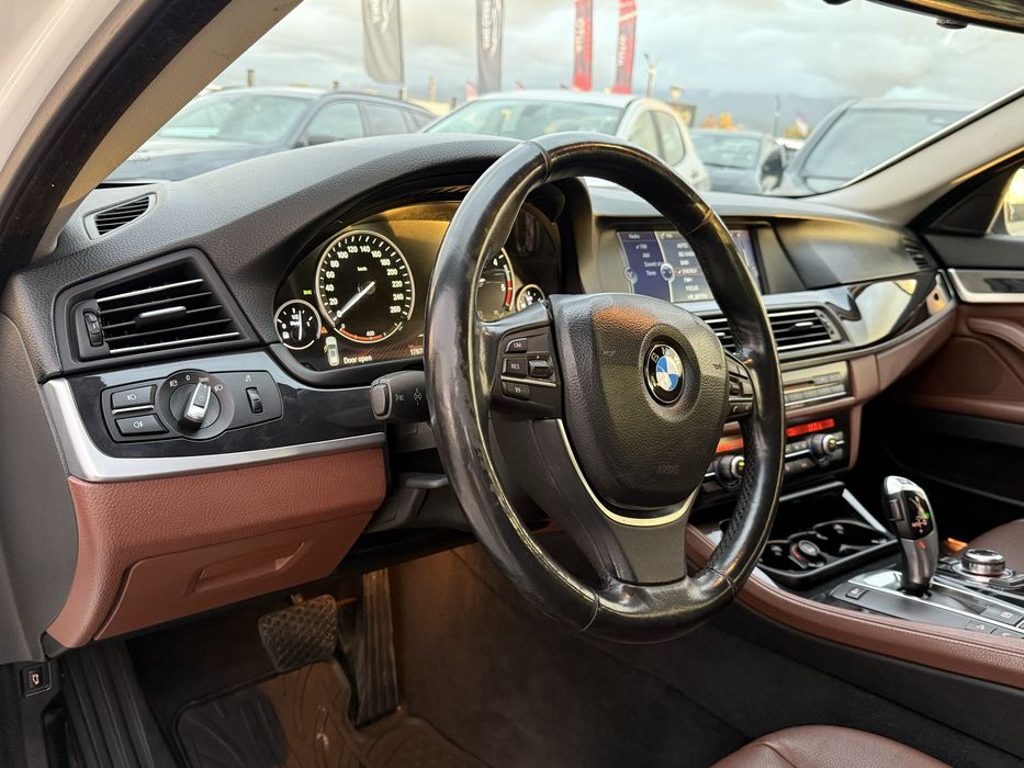BMW 530 D* 2013г* 8ZF* Топ Състояние*