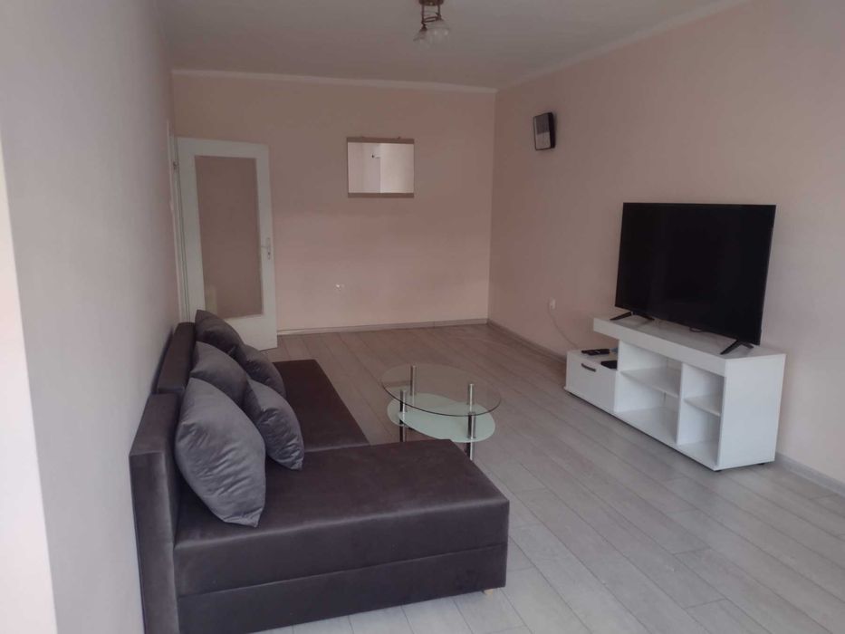 Дава се под наем Двустаен апартамент в Пловдив, Младежки Хълм - 76 кв.м за 590 € - Снимка #4