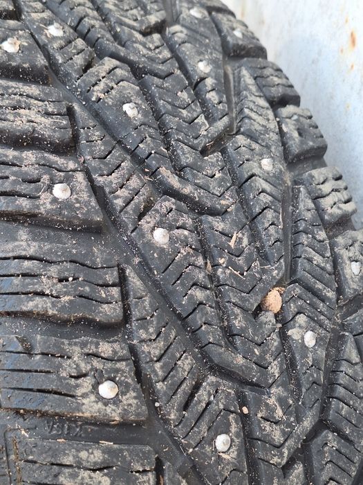 Резина 215. 55  R16