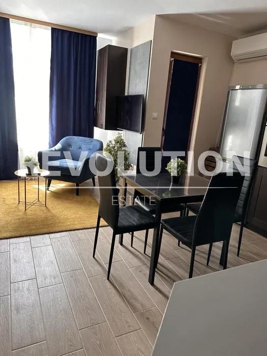 Дава се под наем Тристаен апартамент в Варна, Окръжна болница - 89 кв.м за 850 € - Снимка #2