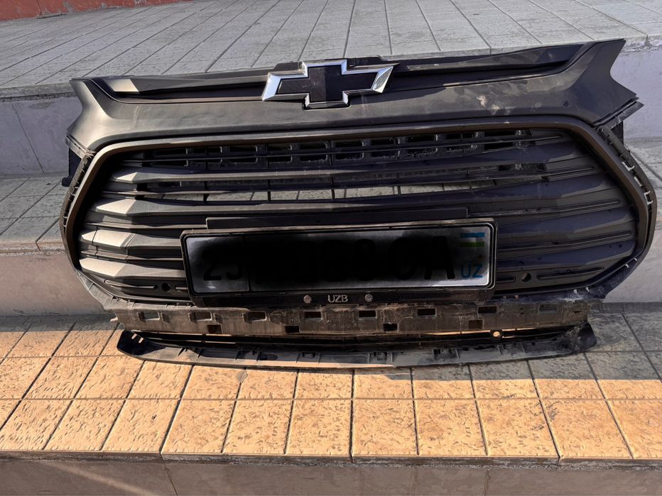 Облицовка Tracker 2 redline. Tracker 2 redline oblisovka