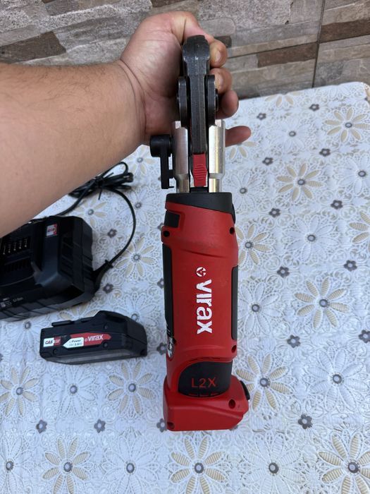 Акумулаторна преса за тръби Virax Viper L2X