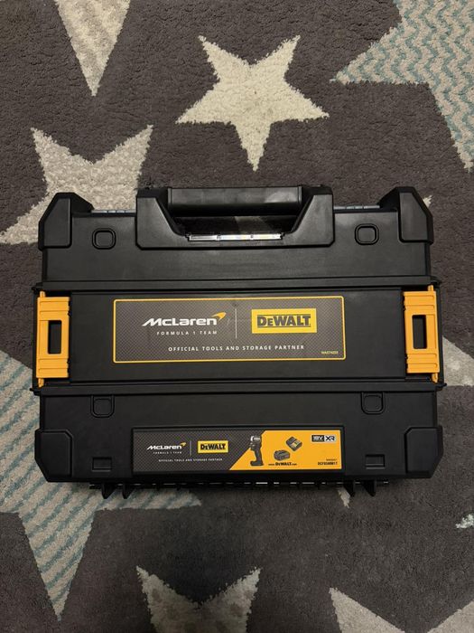 Ударен винтоверт Dewalt McLaren