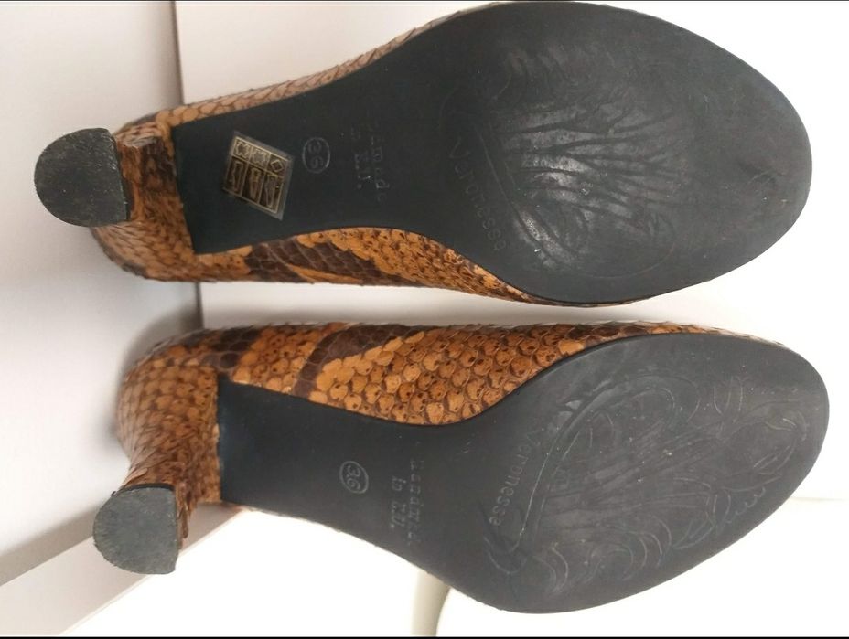 Pantofi cu toc de 8 cm, marimea 36