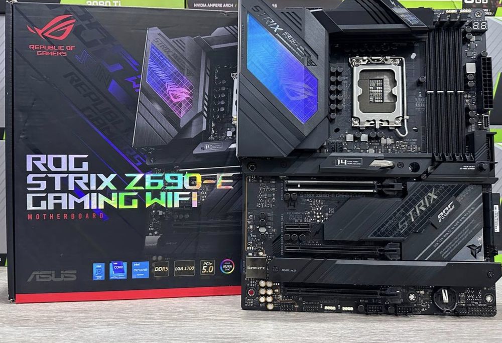Asus Rog Z690-E + DDR5 G.Skill 2x16 RGB(New)