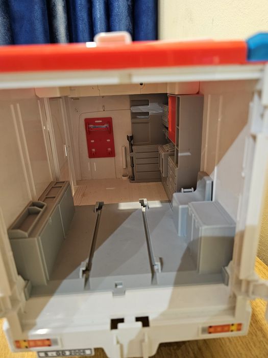 Ambulantă bruder mercedes