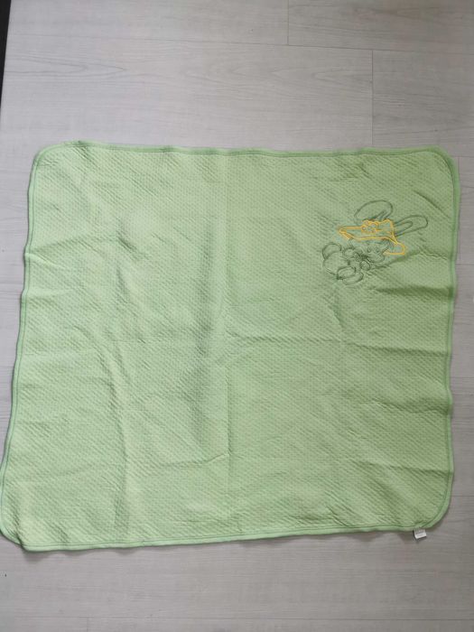 Бебешко одеяло и терлички