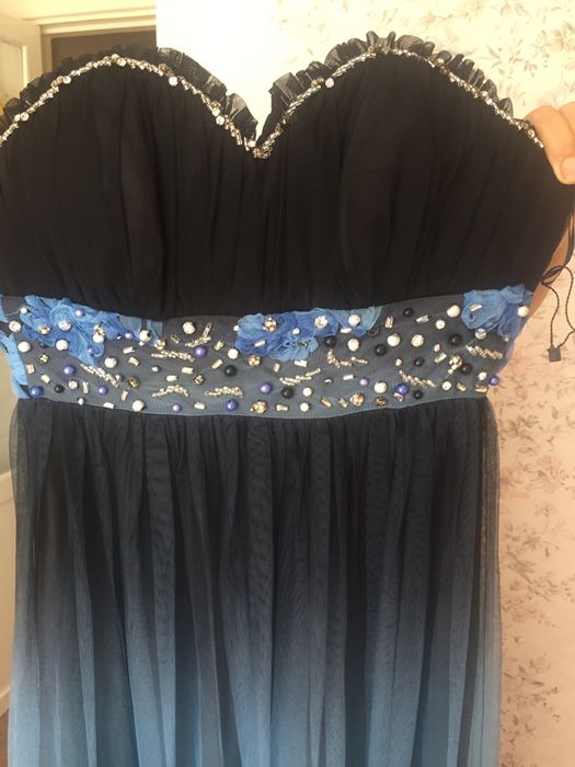 Платье идеальное новое модное