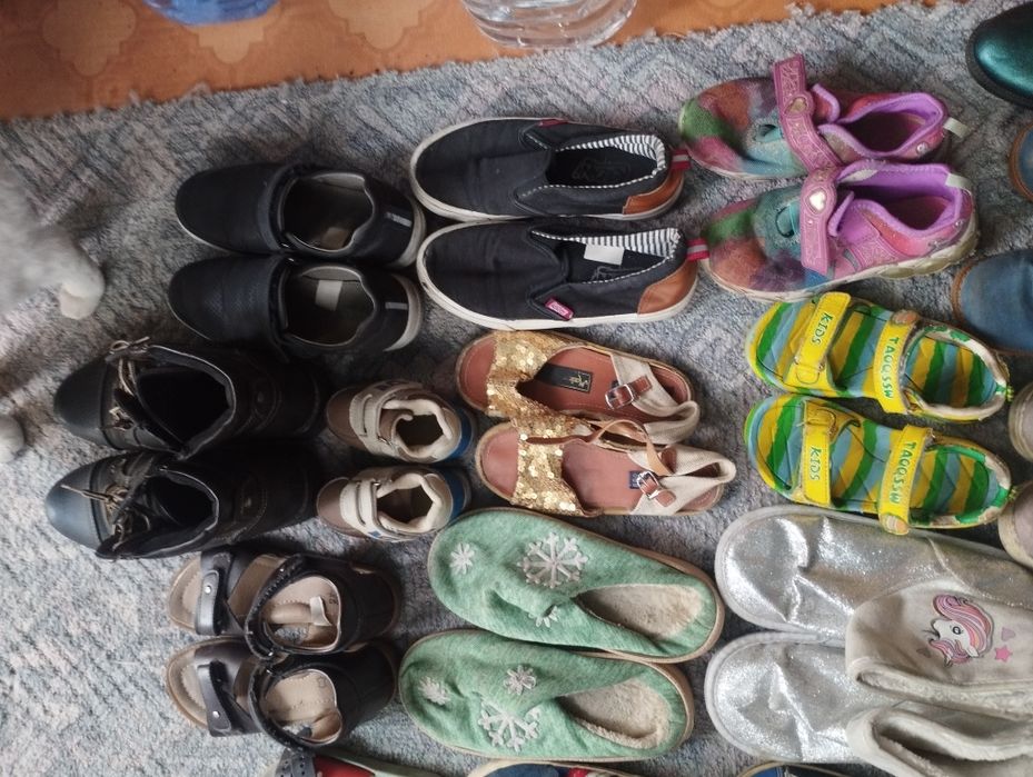 Обувь детская даром