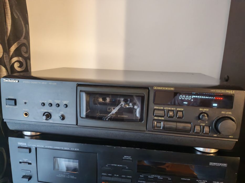 Rezervat deck tehnics Az6