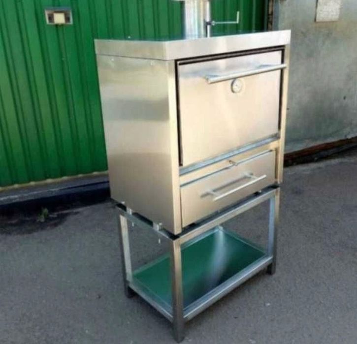 Gratar, cuptor pe carbune tip Josper