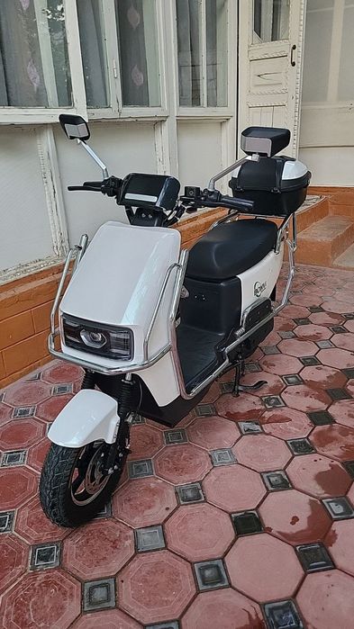 Скутер Bonvi сотилади 500$.