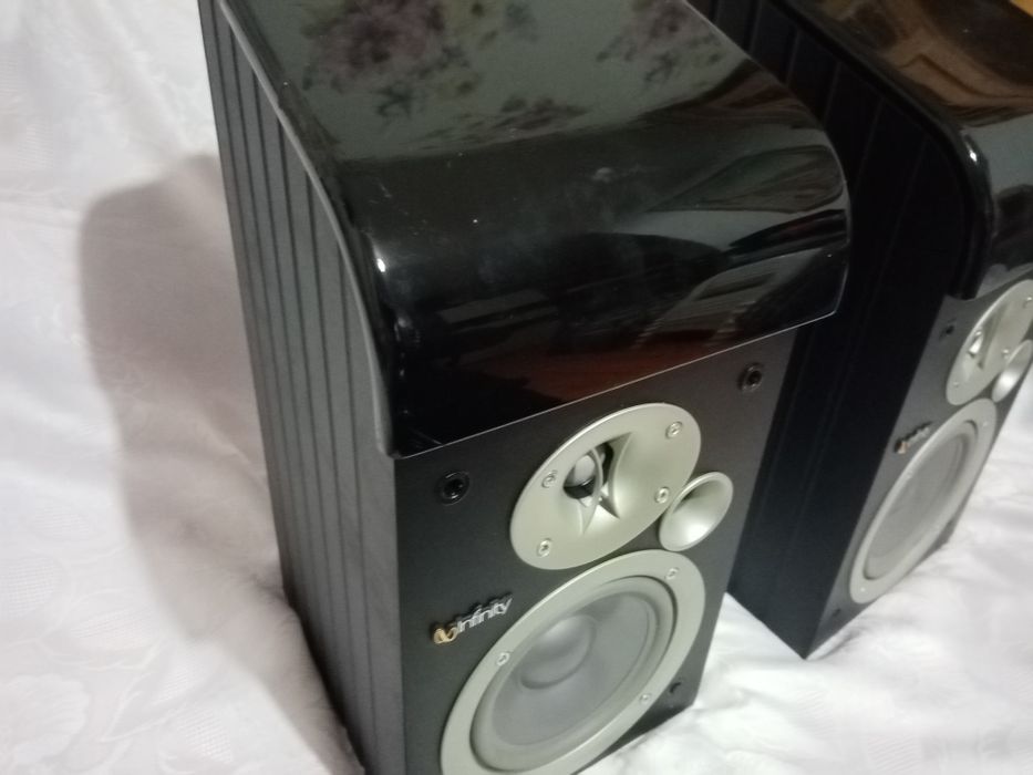 Muzica boxe Infinity C 205