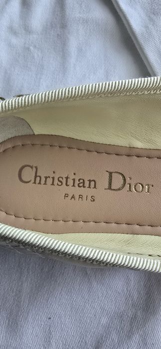 Оригинални дамски пантофки марка DIOR !