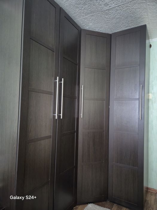 Продам спальный гарнитур б/у