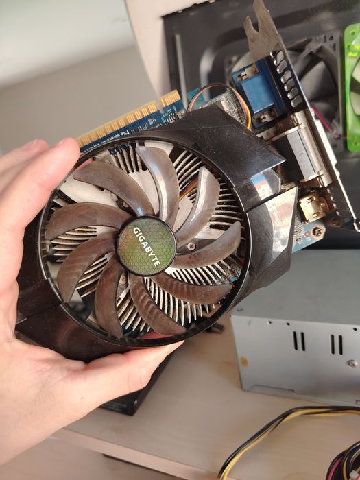 Пк i3 2100 старенький компютер