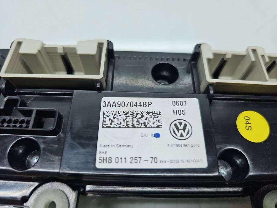 Panou comanda clima Volkswagen Passat CC (358) [Fabr 2012-2016] 3AA907