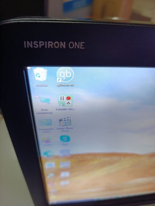 Dell Inspiron One – All-in-One компютър + клавиатура
Продавам Dell Ins