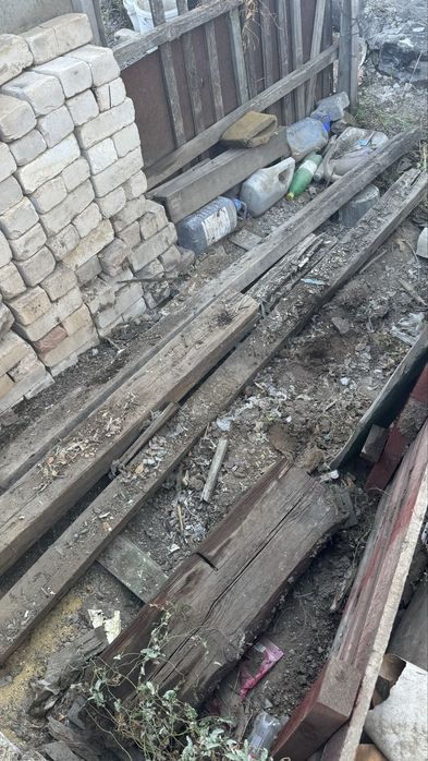 Отдам даром на дрова.Самовывоз