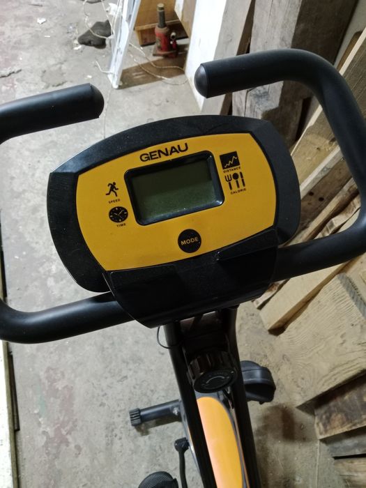 Продам велотренажёр Genau