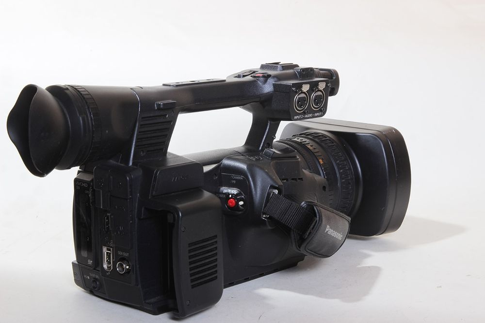 Видеокамера про Panasonic AG-AC160AEN