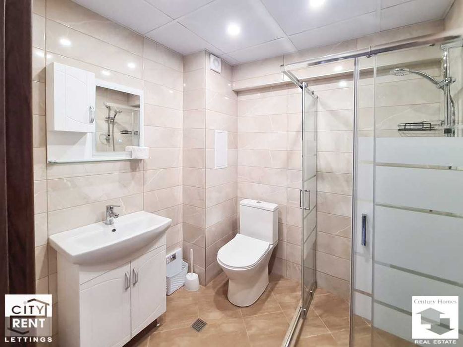 Дава се под наем Тристаен апартамент в Велико Търново, Център - 80 кв.м за 410 € - Снимка #5