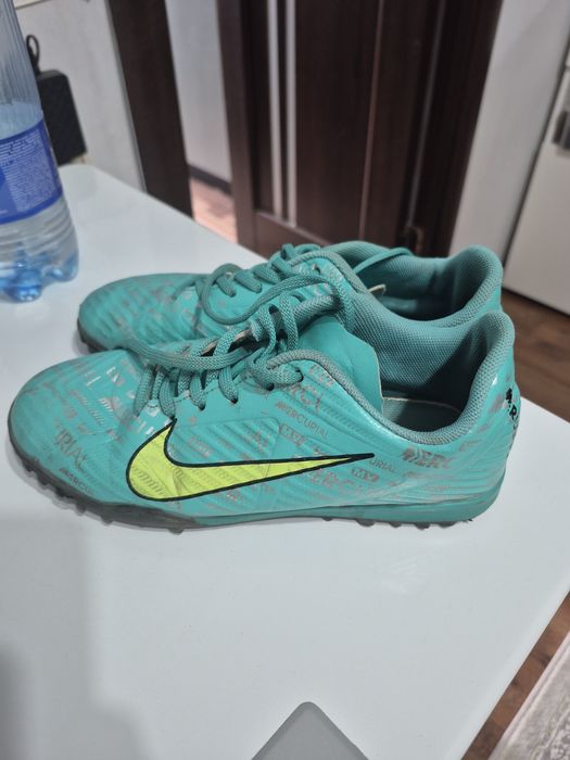 Продам сороконожки для футбола