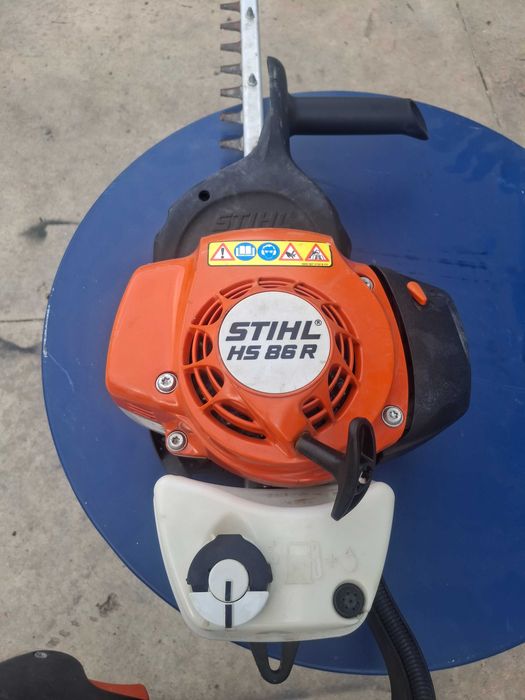 Бензинов  храсторез STIHL HS 86