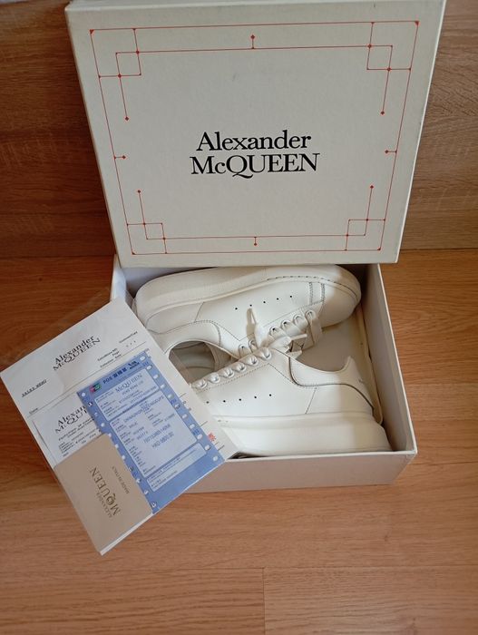 Кеды из кожи от известного бренда