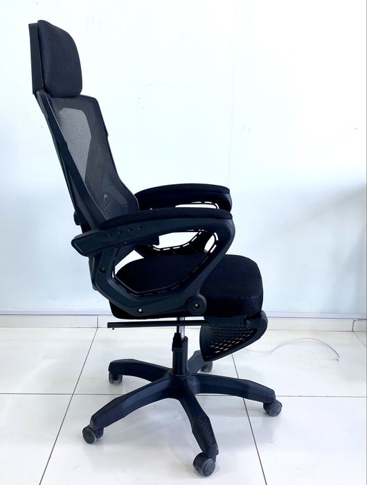 Белое эргономичное офисное кресло Черное современное офисное кресло