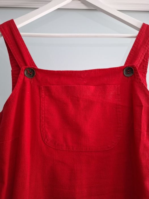 Compleu rosu din in cu sarafan si jacheta