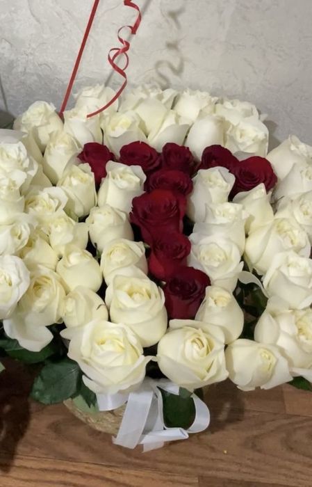 Именной букет в корзине