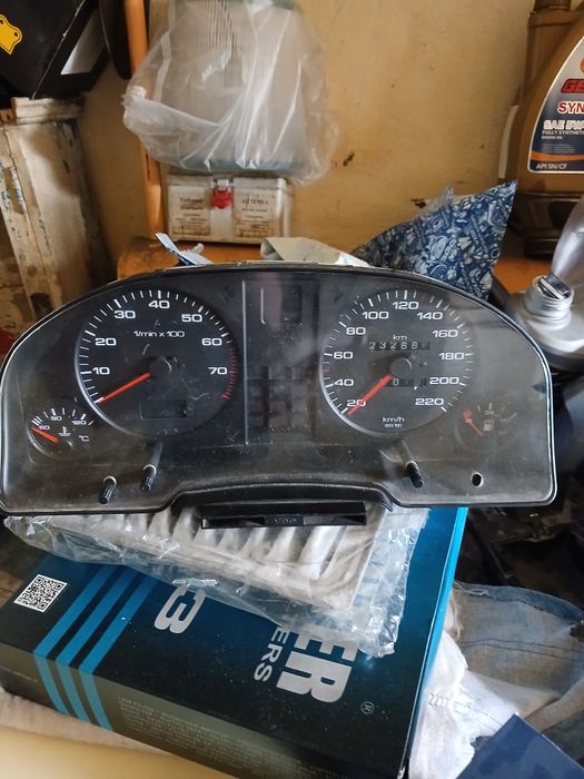 Чуток прибор ауди 80