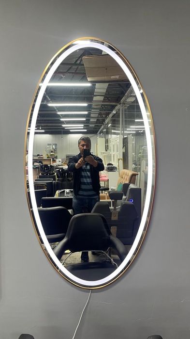 Парикмахерское зеркала